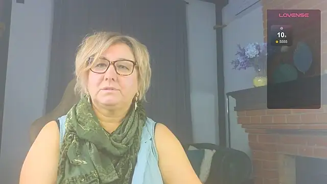 Marta Wils online show from 11.21.25