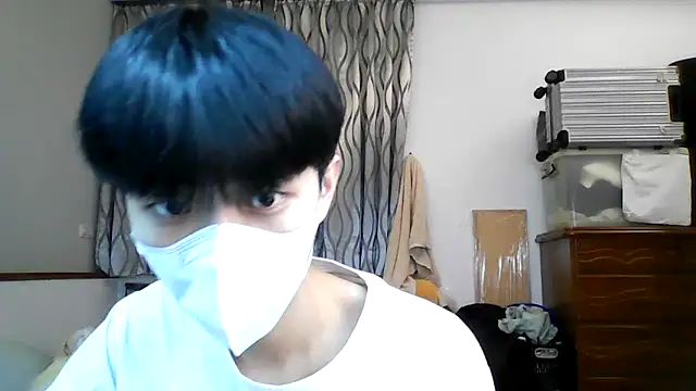 Snapshot of kai101010 chatting on 07.31.26 kai101010 online show from 07.31.26