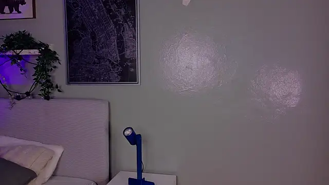 KeendraFox  online show from 04.10.26