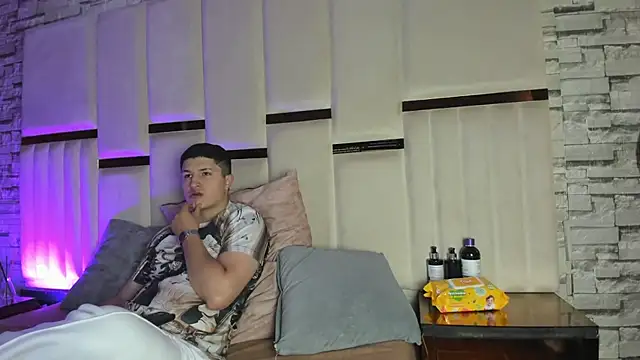 ANLLELOAndANGELA online show from 07.07.26