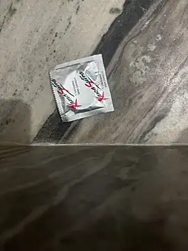 Snapshot of satisfyursoul chatting on 10.30.25 satisfyursoul online show from 10.30.25