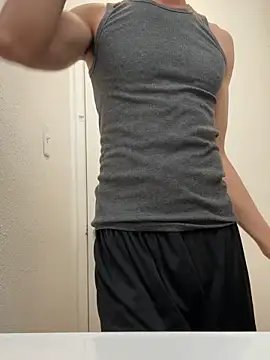 Snapshot of gymratforyouu chatting on 11.05.25 gymratforyouu online show from 11.05.25