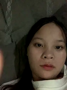 Snapshot of -Miraa- chatting on 09.25.25 -Miraa- online show from 09.25.25