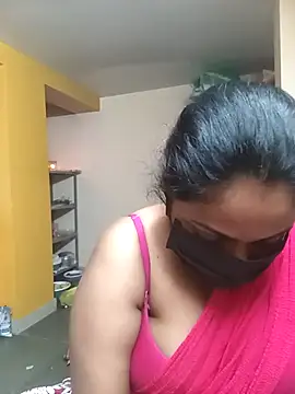 queendivya online show from 02.04.26