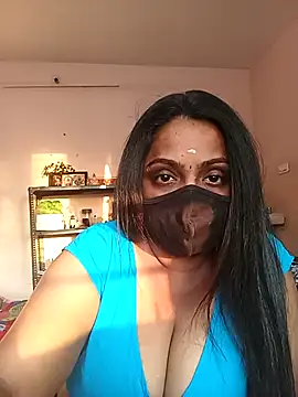 queendivya online show from 04.06.26