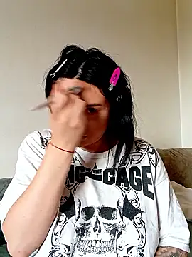 Snapshot of mariabloom9 chatting on 09.30.25 mariabloom9 online show from 09.30.25