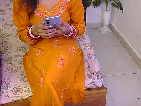 Lovelyy-couple online show from 11.19.25