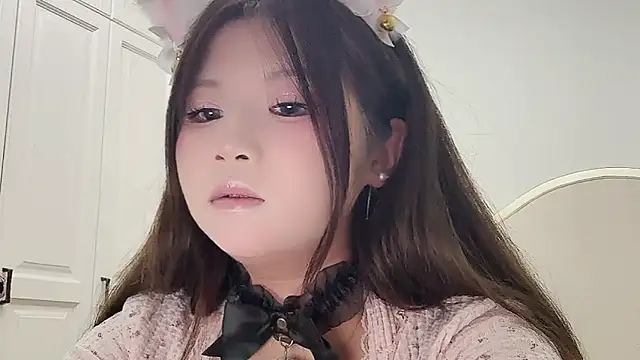 Snapshot of Sweet-shanshan chatting on 09.23.25 Sweet-shanshan online show from 09.23.25