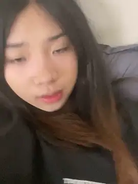 -Tania- online show from 10.17.25