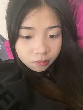 -Tania- online show from 11.18.25