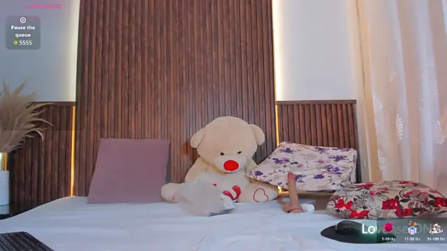 tifanny doll01 online show from 12.18.25