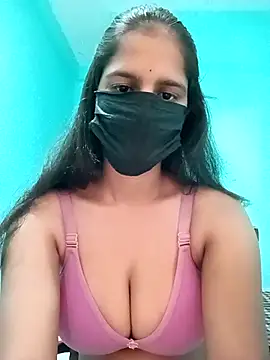 Snapshot of soni_megwal chatting on 10.31.25 soni megwal online show from 10.31.25