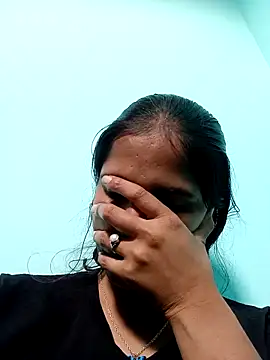 Snapshot of soni_megwal chatting on 02.21.26 soni megwal online show from 02.21.26