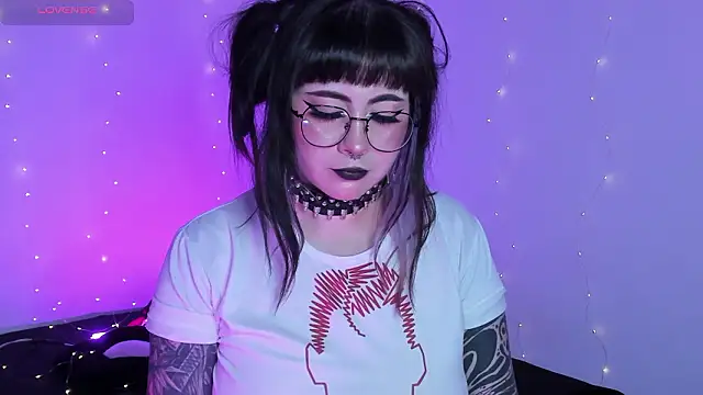 Hallucigenia  online show from 03.01.26