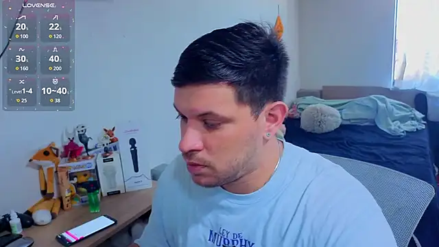 Snapshot of ryden_01 chatting on 11.01.25 ryden 01 online show from 11.01.25