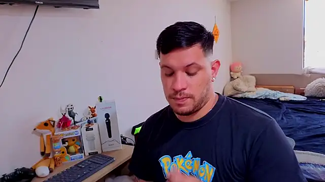 Snapshot of ryden_01 chatting on 11.07.25 ryden 01 online show from 11.07.25