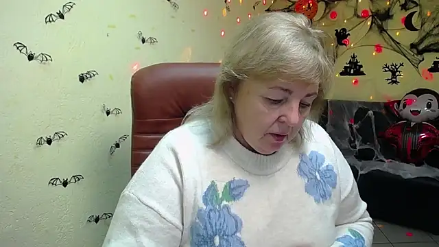 MilenaWedxy online show from 10.30.25