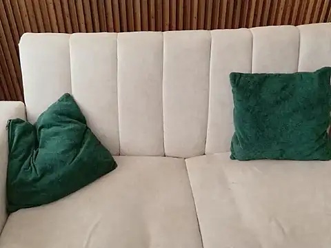 Snapshot of dirty_feelena chatting on 01.19.26 dirty feelena online show from 01.19.26