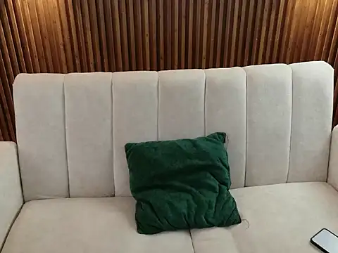 Snapshot of dirty_feelena chatting on 02.16.26 dirty feelena online show from 02.16.26