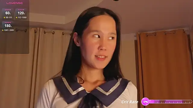 Snapshot of Reina__chan chatting on 10.21.25 Reina chan online show from 10.21.25