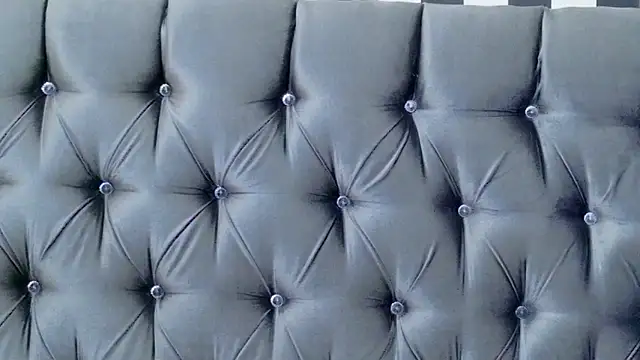 Stellaciel  online show from 12.18.25