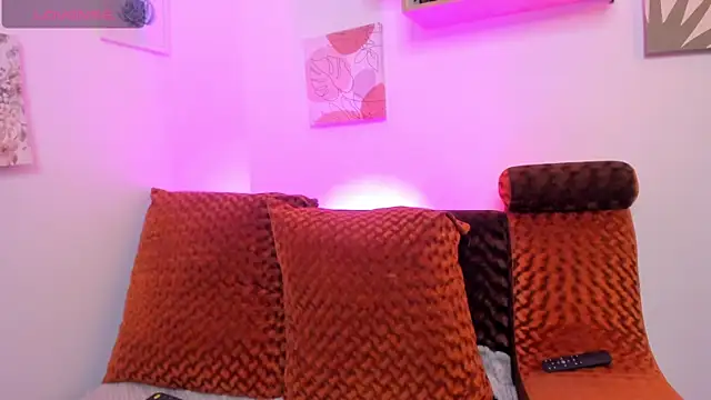 camilafoox7 online show from 12.14.25