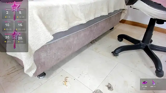 ZOE ROSE4 online show from 10.02.25