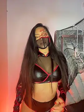 liahouses online show from 10.29.25