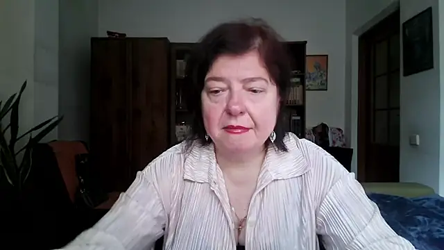 Violet Pulse online show from 04.11.26