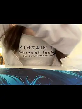 Snapshot of AZ37866 chatting on 11.16.25 AZ37866 online show from 11.16.25