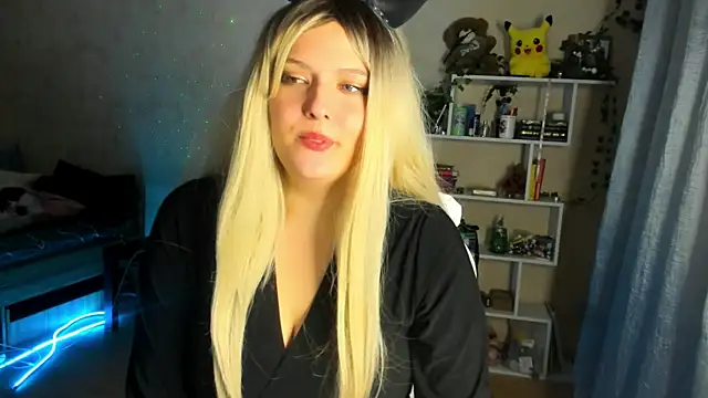 Alice Casey new online show from 10.15.25