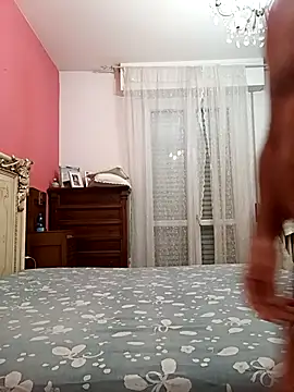 Snapshot of sayeaprayer65 chatting on 11.02.25 sayeaprayer65 online show from 11.02.25