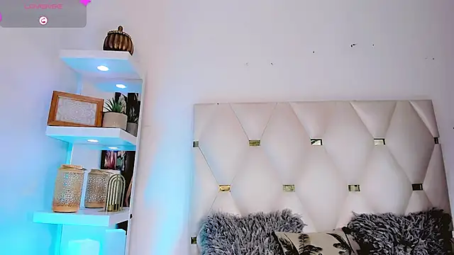  IsabellaRousse online show from 02.10.26