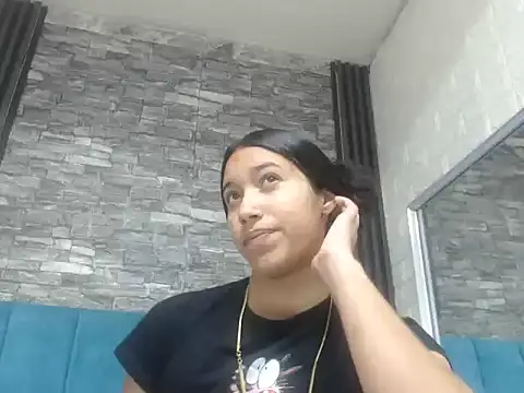 Lil Rose2006 online show from 10.11.25