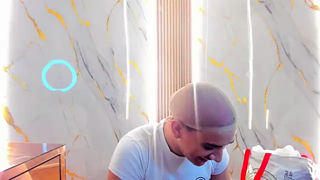 Snapshot of Marian_Cristal chatting on 02.09.26 Marian Cristal online show from 02.09.26