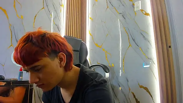 Snapshot of Marian_Cristal chatting on 02.23.26 Marian Cristal online show from 02.23.26