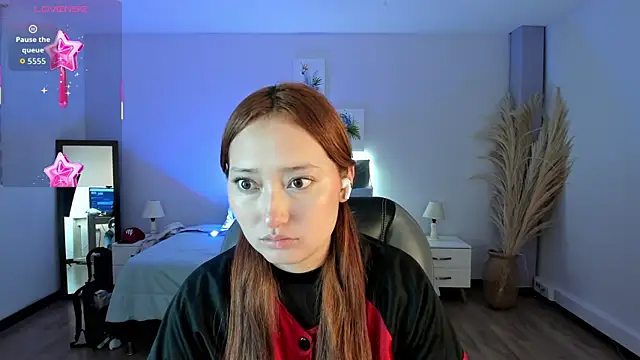 Snapshot of Samara_Hilton_2 chatting on 09.26.25 Samara Hilton 2 online show from 09.26.25