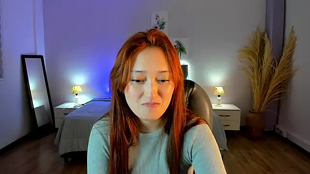 Snapshot of Samara_Hilton_2 chatting on 09.30.25 Samara Hilton 2 online show from 09.30.25