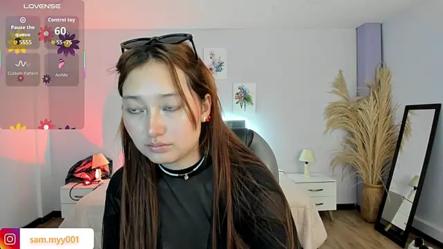 Snapshot of Samara_Hilton_2 chatting on 11.12.25 Samara Hilton 2 online show from 11.12.25