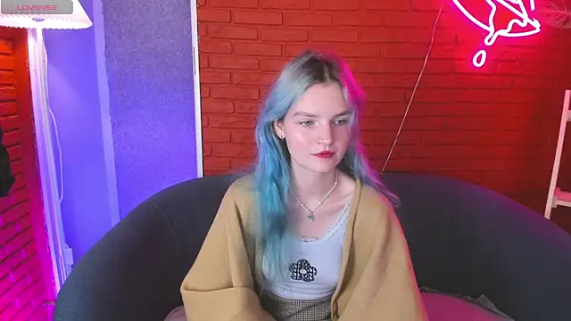 Lika Sky online show from 10.16.25