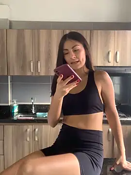 Snapshot of sweet-abbie chatting on 12.19.25 sweet-abbie online show from 12.19.25