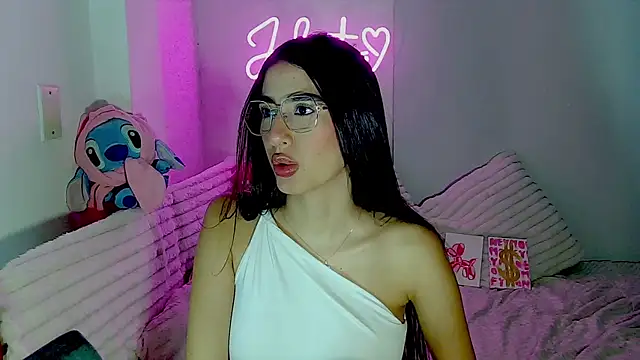 Julieta Duque online show from 09.27.25