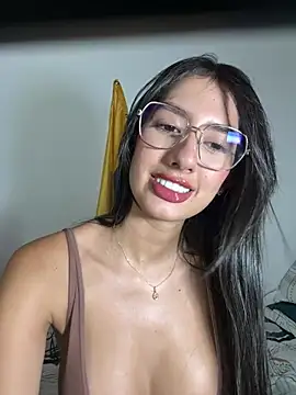 Snapshot of Julieta_Duque chatting on 07.07.26 Julieta Duque online show from 07.07.26