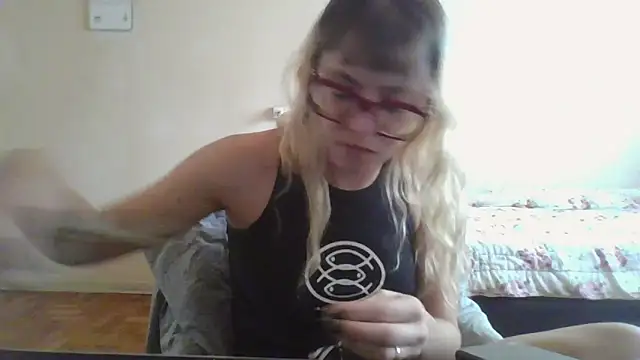 BlondieTami online show from 03.29.26