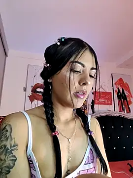 ValeNiitaLuv online show from 04.14.26