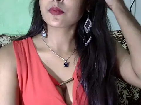 Snapshot of sexy-irm chatting on 11.05.25 sexy-irm online show from 11.05.25