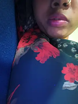 Snapshot of Couple_romence1 chatting on 03.03.26 Couple romence1 online show from 03.03.26