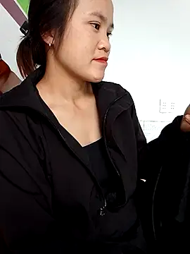 Norah-h online show from 10.07.25