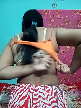 Snapshot of Mithu_7 chatting on 10.06.25 Mithu 7 online show from 10.06.25