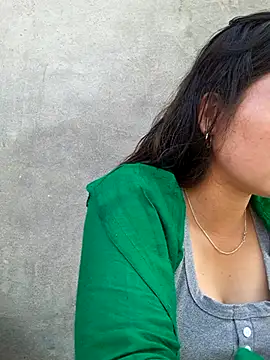 Snapshot of diamond-- chatting on 10.12.25 diamond-- online show from 10.12.25